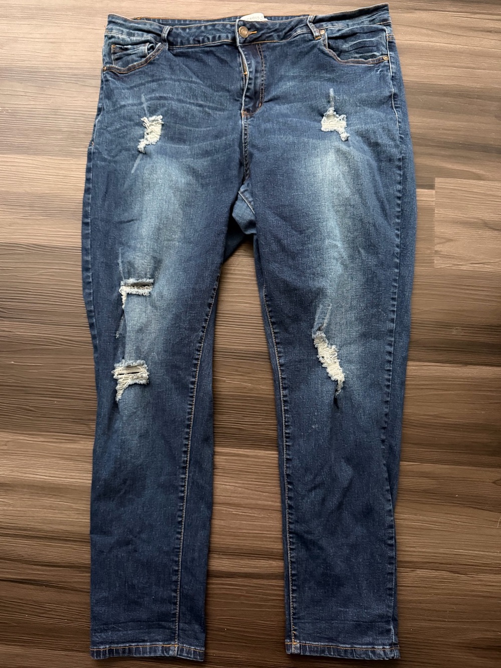 Chic Soul women’s plus size 3XL distressed skinny jeans